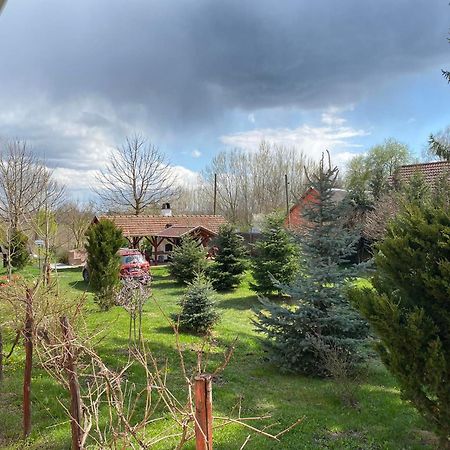 Almosdi Topart Vendeghaz Exterior foto